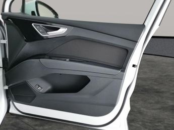 Audi Q4 E-tron 35 Sport Sportback 55kWh (170 ps) - BLUETOOTH - CRUISE - DRIVING