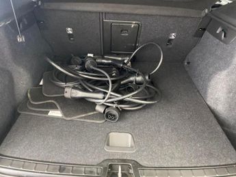 Volvo XC40 Recharge 69kWh Core (231 ps) - PARK ASSIST - LED - NAV