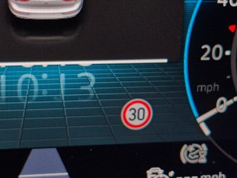 Volkswagen Golf 1.5 eTSI MHEV Life DSG (150 ps) - LED - WIFI - BLUETOOTH