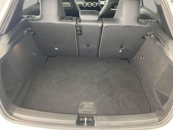 Mercedes-Benz A Class 1.3 A180 AMG Line Edition (Executive) 7G-DCT (136 ps) - SELF PAR