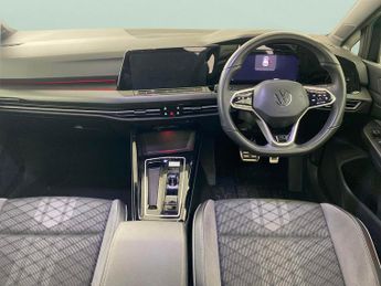 Volkswagen Golf 2.0 TDI R-Line DSG (150 ps) - NAV - LED - HEATED STEERING