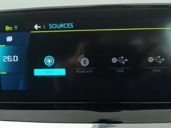 Peugeot E-208 50kWh GT Premium (136 ps) - PARK ASSIST - LED - REVERSE CAM