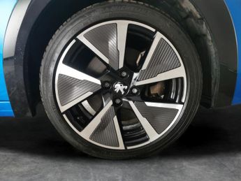 Peugeot E-208 50kWh GT Premium (136 ps) - PARK ASSIST - LED - REVERSE CAM
