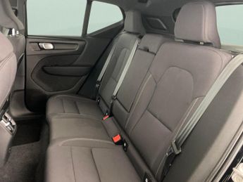 Volvo XC40 Recharge 69kWh Core (231 ps) - PARK ASSIST - LED - NAV