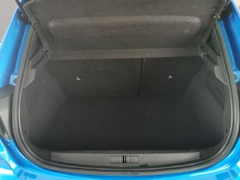 Peugeot E-208 50kWh GT Premium (136 ps) - PARK ASSIST - LED - REVERSE CAM