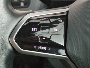 Volkswagen ID.3 Pro 58kWh Life (145 ps) - COMFORT PACK - BLUETOOTH - PARK SENSOR
