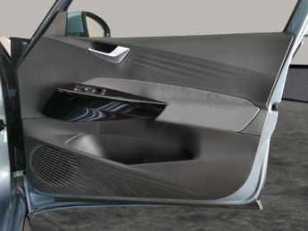 Volkswagen ID.3 Pro 58kWh Life (145 ps) - COMFORT PACK - BLUETOOTH - PARK SENSOR