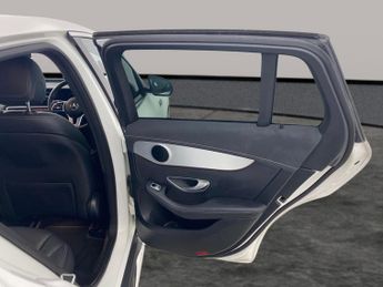 Mercedes-Benz EQC EQC 400 80kWh Sport 4MATIC (408 ps) - HEATED LEATHER - MIRROR PA