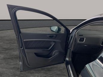 Seat Ateca 2.0 TDI FR Sport DSG 4Drive (150 ps) - LED - HEATED SEATS - NAV