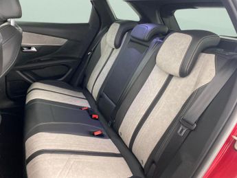 Peugeot 3008 1.6 13.2kWh GT Premium Plug-in e-EAT (225 ps) - REVERSE CAM - NA