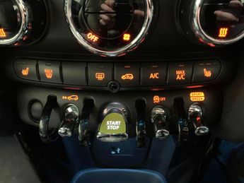 Mini Electric Hatch Cooper SE 32.6kWh Level 2 (184 ps) - 17IN ALLOYS - LED - REVERSE