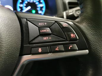 Nissan Leaf 39kWh N-Connecta (150 ps) - LANE DEPARTURE  - HEAT PACK