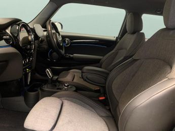 Mini Electric Hatch Cooper SE 32.6kWh Level 2 (184 ps) - 17IN ALLOYS - LED - REVERSE