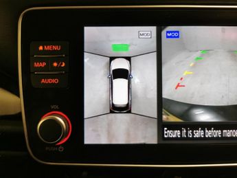 Nissan Leaf 39kWh N-Connecta (150 ps) - LANE DEPARTURE  - HEAT PACK