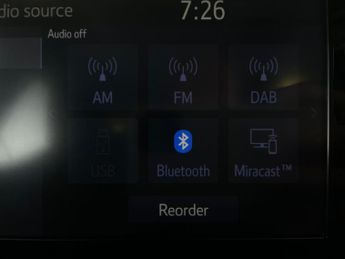 Toyota Yaris 1.5 VVT-h Icon E-CVT (116 ps) - LANE TRACE ASSIST - BLUETOOTH