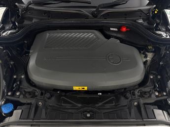 Mini Electric Hatch Cooper SE 32.6kWh Level 2 (184 ps) - HEATED SEATS - NAV - BLUETO