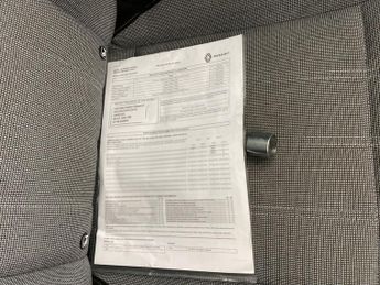 Renault Megane E-tech comfort range 60kWh iconic (220 ps) - HK AUDIO - KEYLESS ENTRY