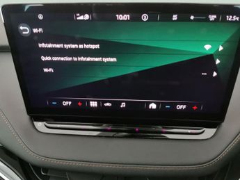 Skoda Enyaq 62kWh 60 (DC120kW) (179 ps) - NAV - LEATHER - WIFI