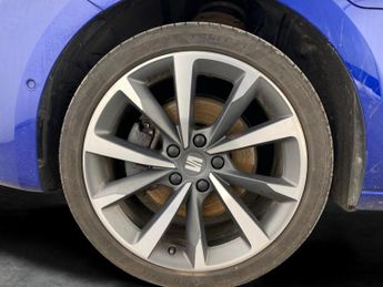 Seat Leon 1.4 eHybrid 12.8kWh FR Sport Plug-in DSG (204 ps) - CLIMATE CONT