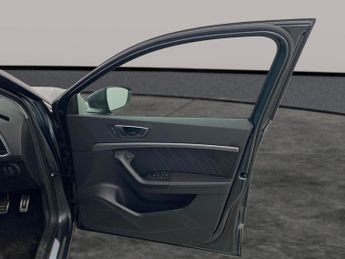 Seat Ateca 2.0 TDI FR Sport DSG 4Drive (150 ps) - LED - HEATED SEATS - NAV