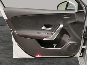 Mercedes-Benz A Class 1.3 A200 AMG Line (Executive) 7G-DCT (163 ps) - SELF PARK - REVE