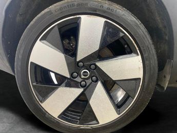 Volvo XC40 Recharge Twin 78kWh Ultimate AWD (408 ps) - SURROUND VIEW - KEYL