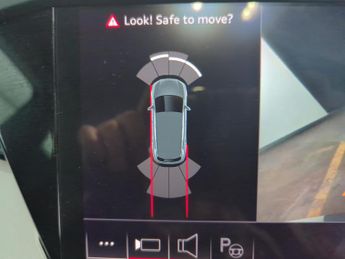 Audi Q4 E-tron 40 Sport 82kWh (204 ps) - ADAPT CRUISE - CARPLAY - LED