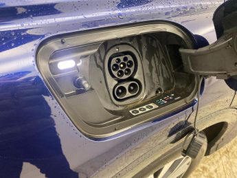 Audi Q4 E-tron 40 Sport 82kWh (204 ps) - HEATED SEATS - LANE DEPARTURE  - BLUET