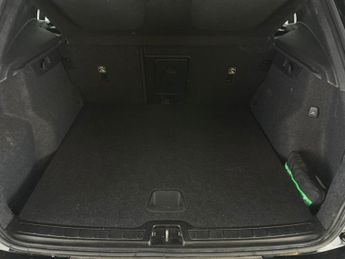 Volvo XC40 1.5h T4 Recharge 10.7kWh Core Plug-in (211 ps) - LED - LANE DEPA