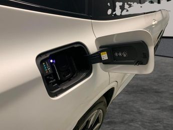 BMW iX3 80kWh M Sport (286 ps) - LEATHER - HEATED SEATS - ADAPTIVE SUSPE