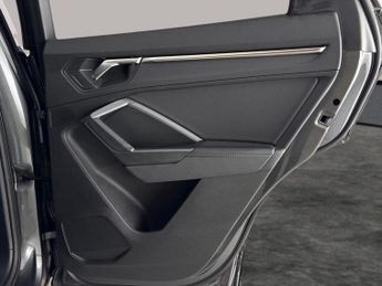 Audi Q3 2.0 TDI 35 S line Sportback S Tronic (150 ps) - SPORTS SEATS - W