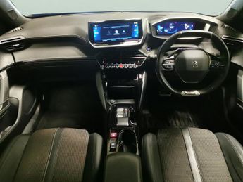 Peugeot E-2008 50kWh GT (7kW Charger) (136 ps) - LED - REVERSE CAM - NAV