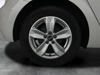 Audi A1 1.0 TFSI 25 Technik Sportback S Tronic (95 ps) - CRUISE - DIGITA