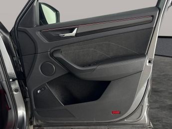 Skoda Kodiaq 1.5 TSI ACT SportLine DSG (7 Seat) (150 ps) - LED - SMARTLINK - 