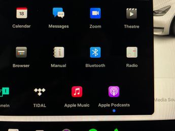 Tesla Model Y SUV RWD (346 ps) - LED - REVERSE CAM - NAV