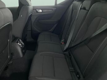 Volvo XC40 1.5h T4 Recharge 10.7kWh Core Plug-in (211 ps) - LED - LANE DEPA