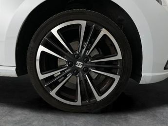 Seat Ibiza 1.0 TSI XCELLENCE Lux DSG (110 ps) - LED - REVERSE CAM - NAV