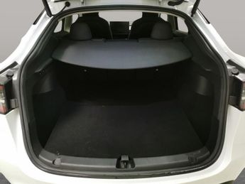 Tesla Model Y SUV RWD (346 ps) - HEATED STEERING - BLIND SPOT ASSIST - WIFI