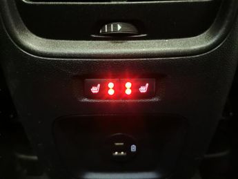 Ford Kuga 1.5 EcoBlue ST-Line X Edition (120 ps) - NAV - HEATED STEERING -