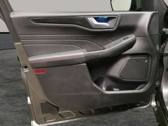 Ford Kuga 1.5 EcoBlue ST-Line X Edition (120 ps) - NAV - HEATED STEERING -