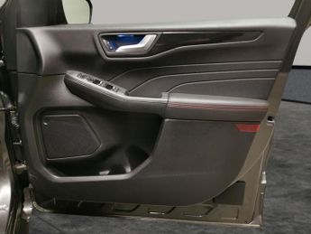 Ford Kuga 1.5 EcoBlue ST-Line X Edition (120 ps) - NAV - HEATED STEERING -