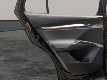 Skoda Enyaq 82kWh 80 Loft (204 ps) - DRIVE PACK - WIFI - BLUETOOTH