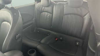 Mini Electric Hatch Cooper SE 32.6kWh Level 3 (184 ps) - HEATED SEATS - INTERIOR LIG