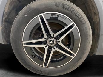 Mercedes-Benz EQA EQA 350 66.5kWh AMG Line 4MATIC (292 ps) - ADAPTIVE LIGHTS - HEA