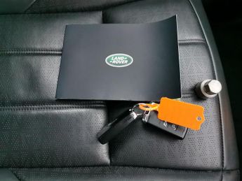 Land Rover Range Rover Evoque 1.5 P300e 12.2kWh R-Dynamic HSE Plug-in 4WD (309 ps) - MERIDIAN 