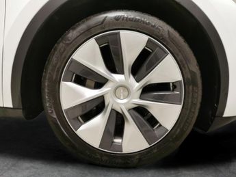 Tesla Model Y SUV RWD (346 ps) - HEATED STEERING - BLIND SPOT ASSIST - WIFI