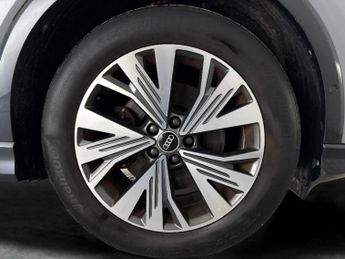 Audi Q4 E-tron 125kW 35 55kWh Sport [C+S] - CARPLAY - LED - REVERSE CAM