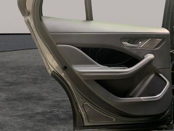 Jaguar I-PACE 400 90kWh HSE 4WD (400 ps) - LED - MERIDIAN AUDIO - NAV