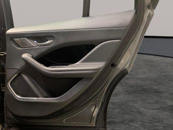 Jaguar I-PACE 400 90kWh HSE 4WD (400 ps) - LED - MERIDIAN AUDIO - NAV