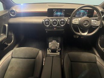 Mercedes-Benz A Class 1.3 A250e 15.6kWh AMG Line Plug-in 8G-DCT (218 ps) - HEATED LEAT